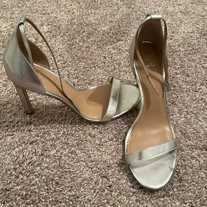 Banana Republic women’s heels silver size 10